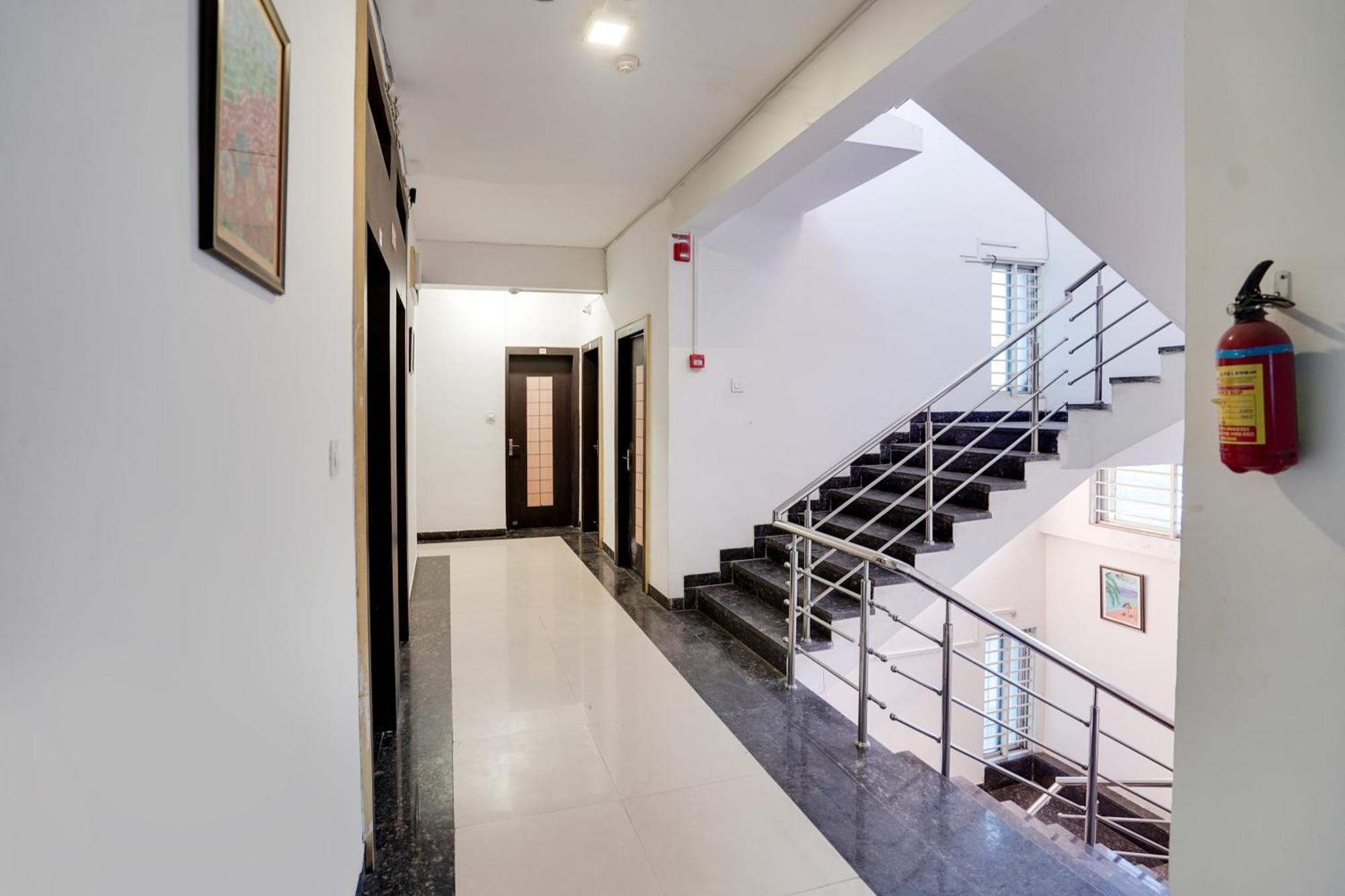 Hotel O Danish Nagar Hosangabad Rd Бхопал Екстер'єр фото